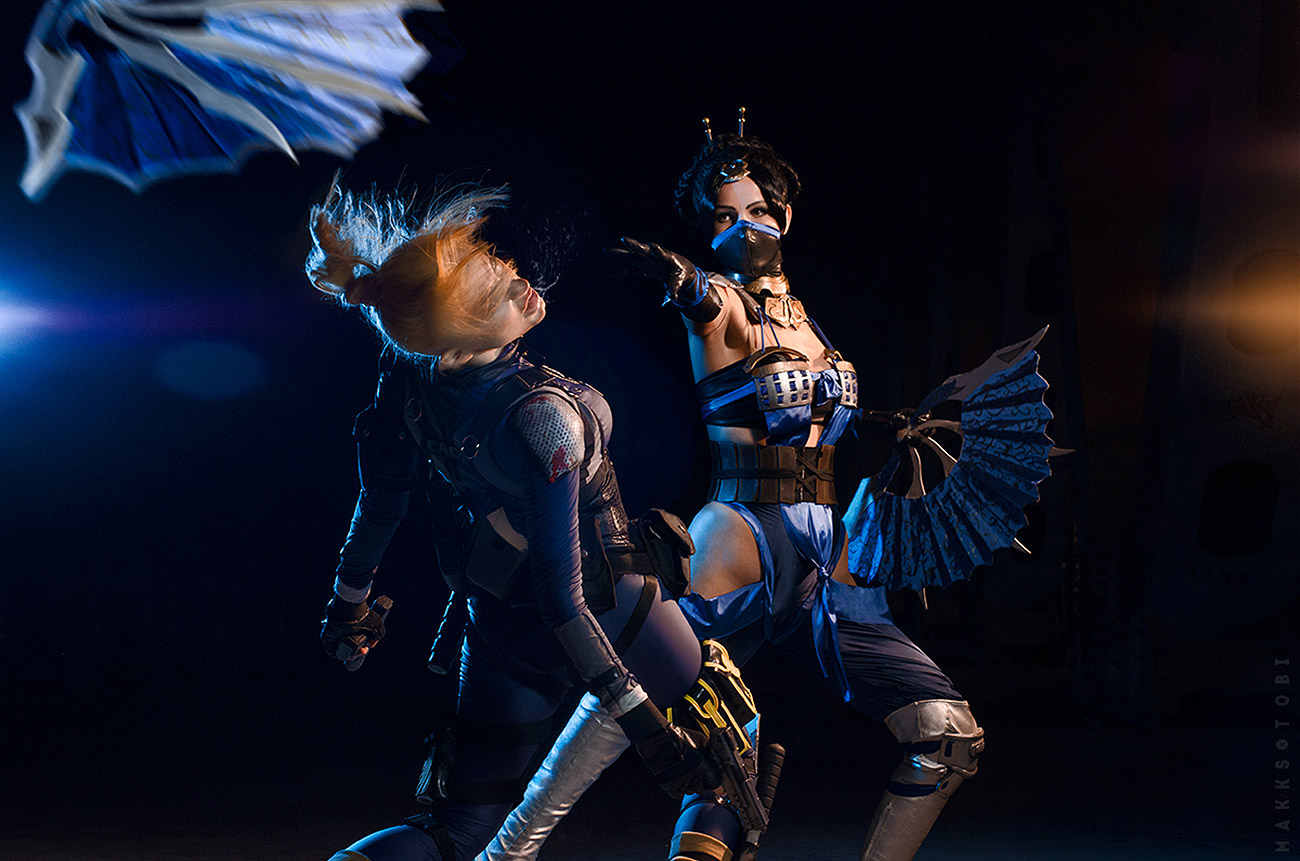 Cassie Cage leads a new generation of fighters in Mortal Kombat X cosplay